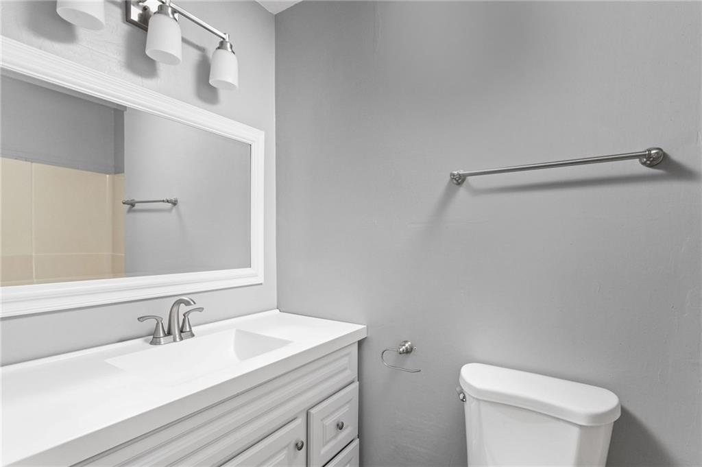 4951 Alameda Road Indianapolis, IN 46228 - Photo 23 of 36 Gallery Image 23