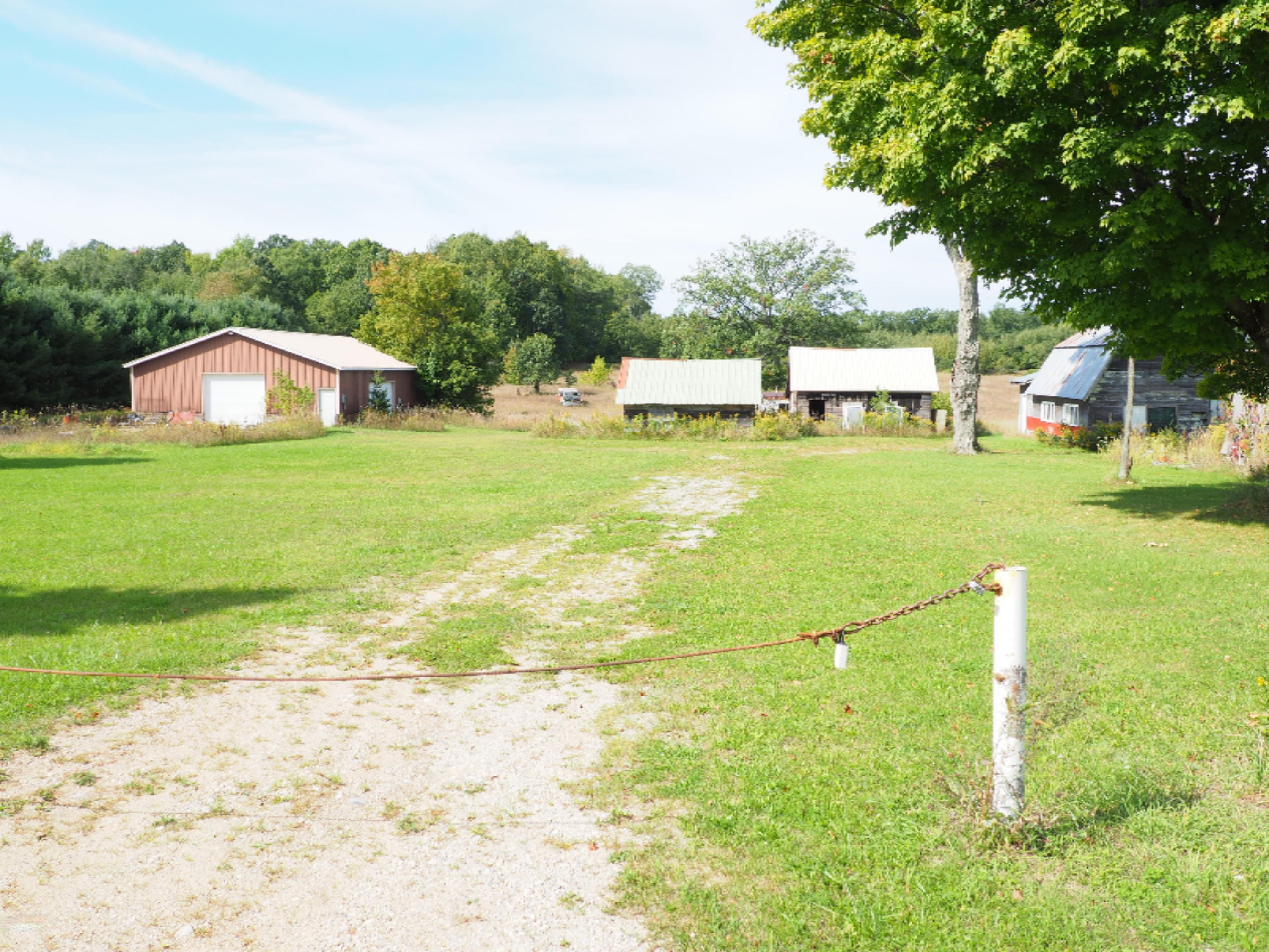 4286 Keith Road Brethren, MI 49619 - Photo 5 of 27 P9180309