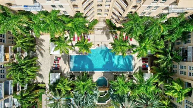 $2,800 | 3001 Northeast 185th Street, Unit 114, Aventura, FL 33180