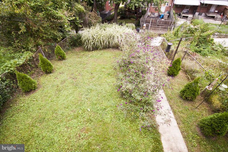 5512 Channing Road Baltimore, MD 21229 - Photo 16 of 29 a view of an outdoor space