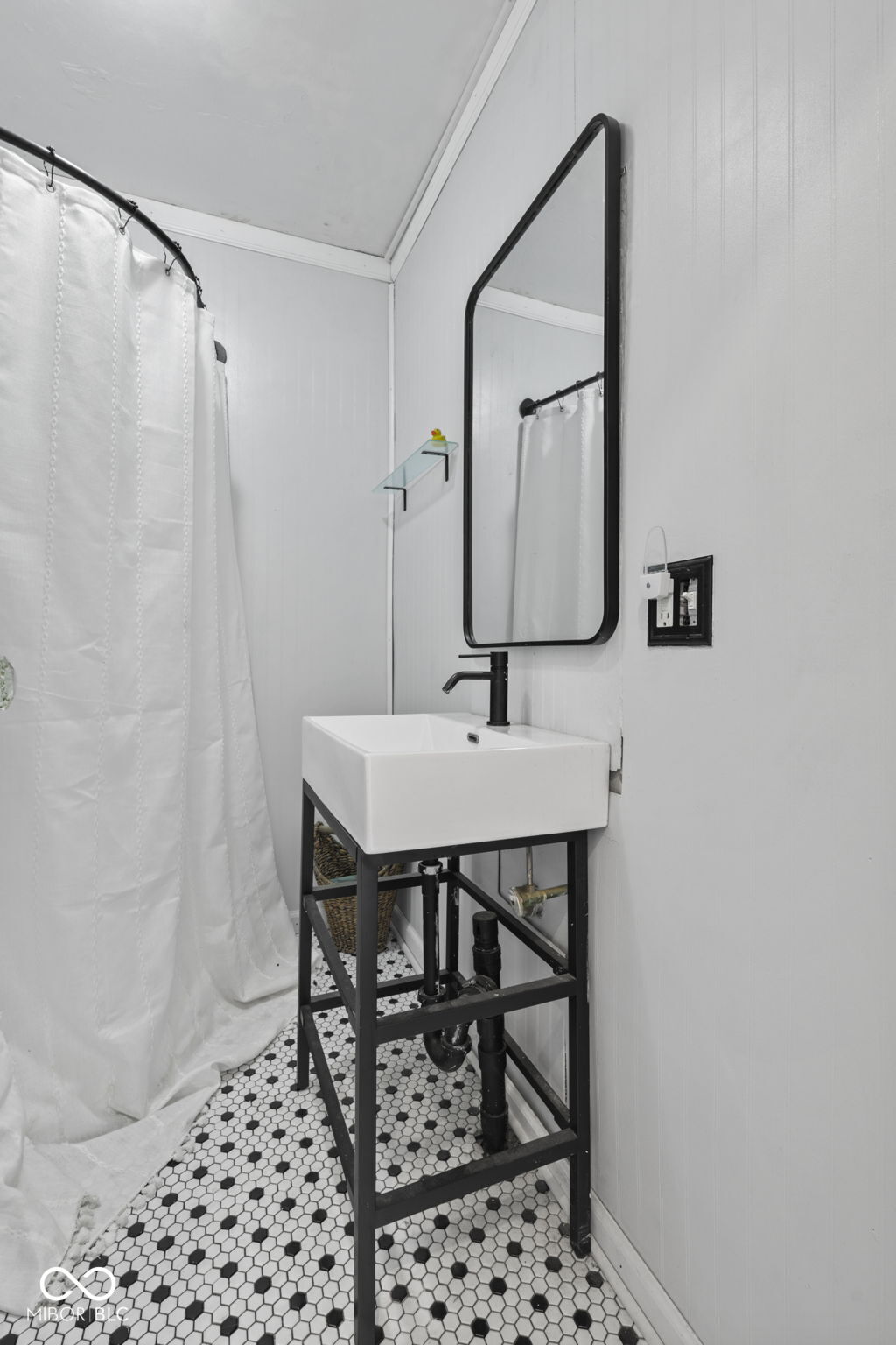 227 South Jefferson Street Pendleton, IN 46064 - Photo 19 of 37