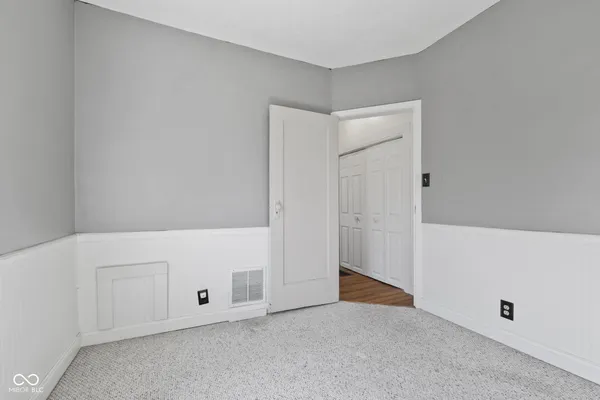 $260,000 | 227 South Jefferson Street, Pendleton, IN 46064