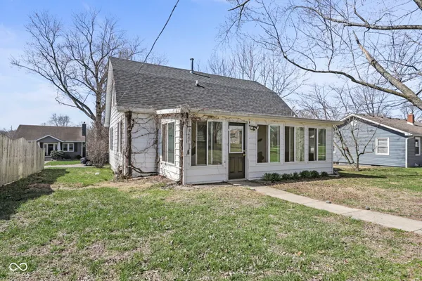 $260,000 | 227 South Jefferson Street, Pendleton, IN 46064