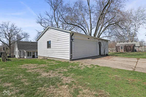 $260,000 | 227 South Jefferson Street, Pendleton, IN 46064