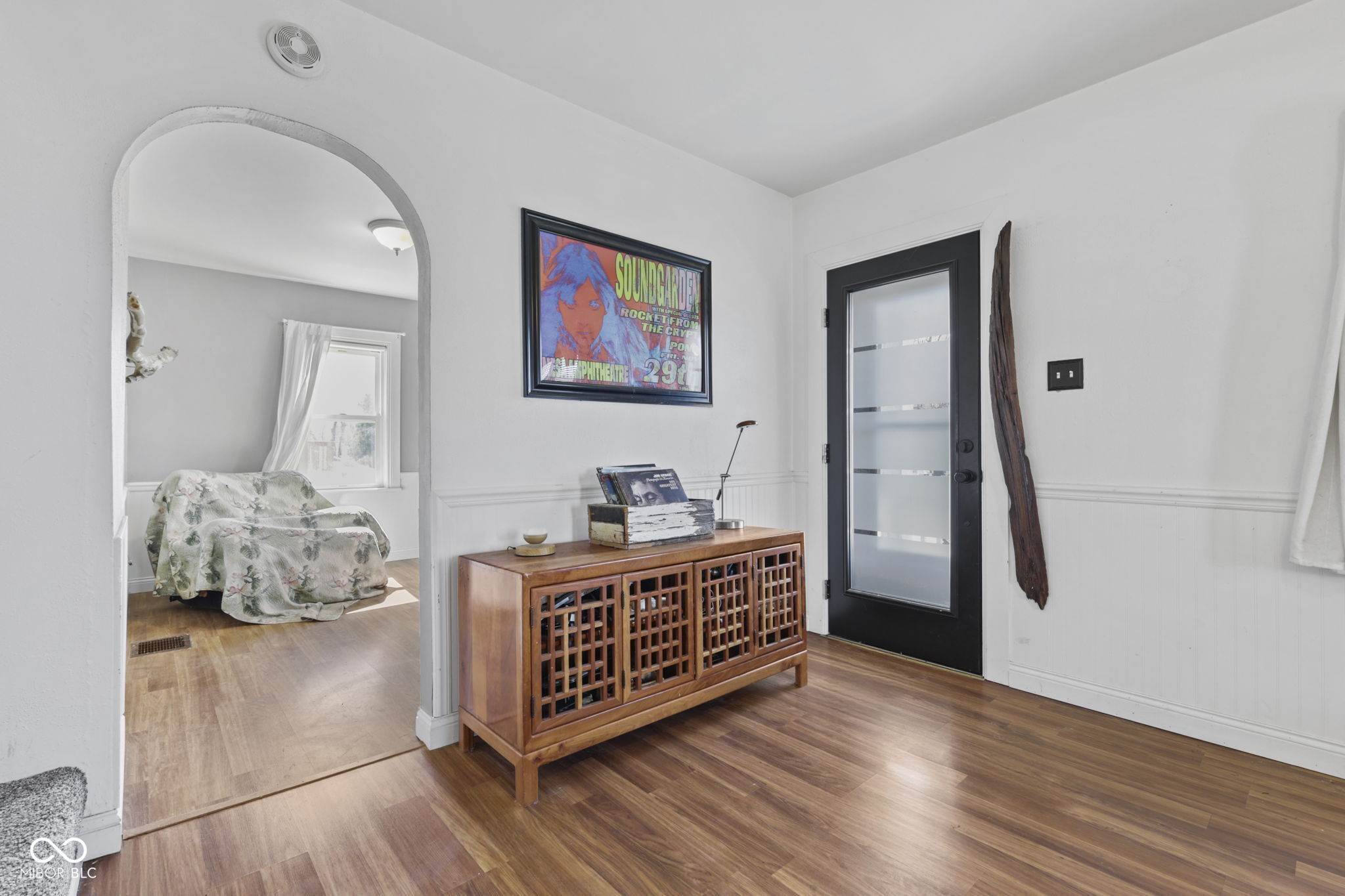 227 South Jefferson Street Pendleton, IN 46064 - Photo 8 of 37