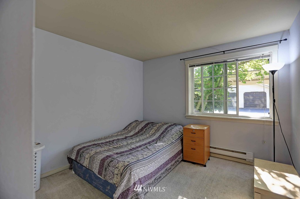 12404 East Gibson Road, Unit C101 Everett, WA 98204 - Photo 11 of 25 Gallery Image 11