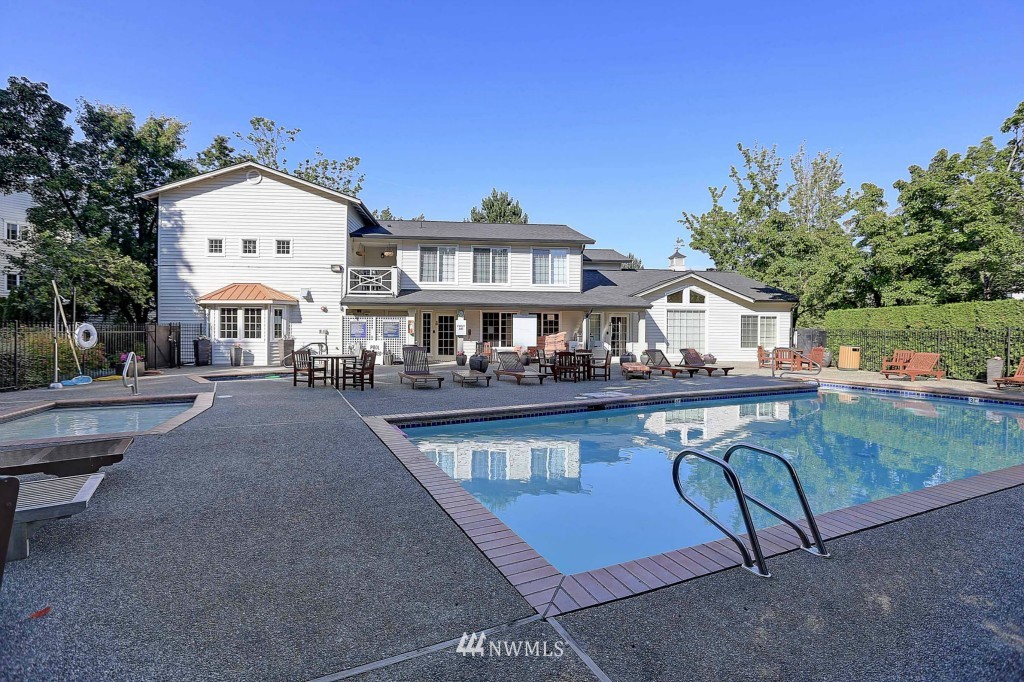 12404 East Gibson Road, Unit C101 Everett, WA 98204 - Photo 24 of 25 Gallery Image 24