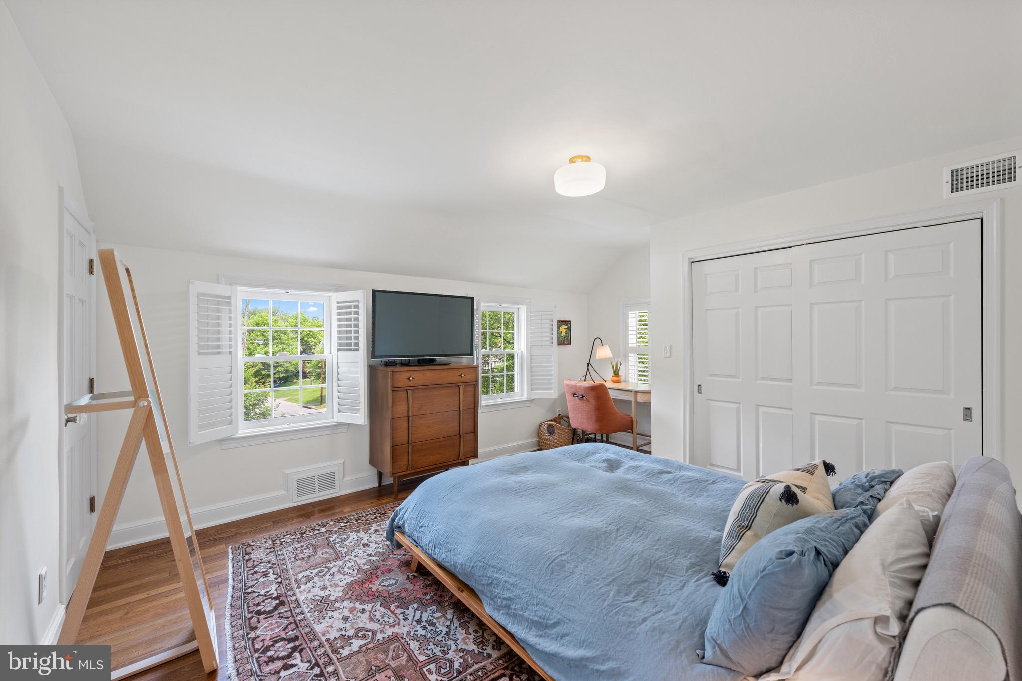 5914 Gloster Road Bethesda, MD 20816 - Photo 12 of 22 Gallery Image 12