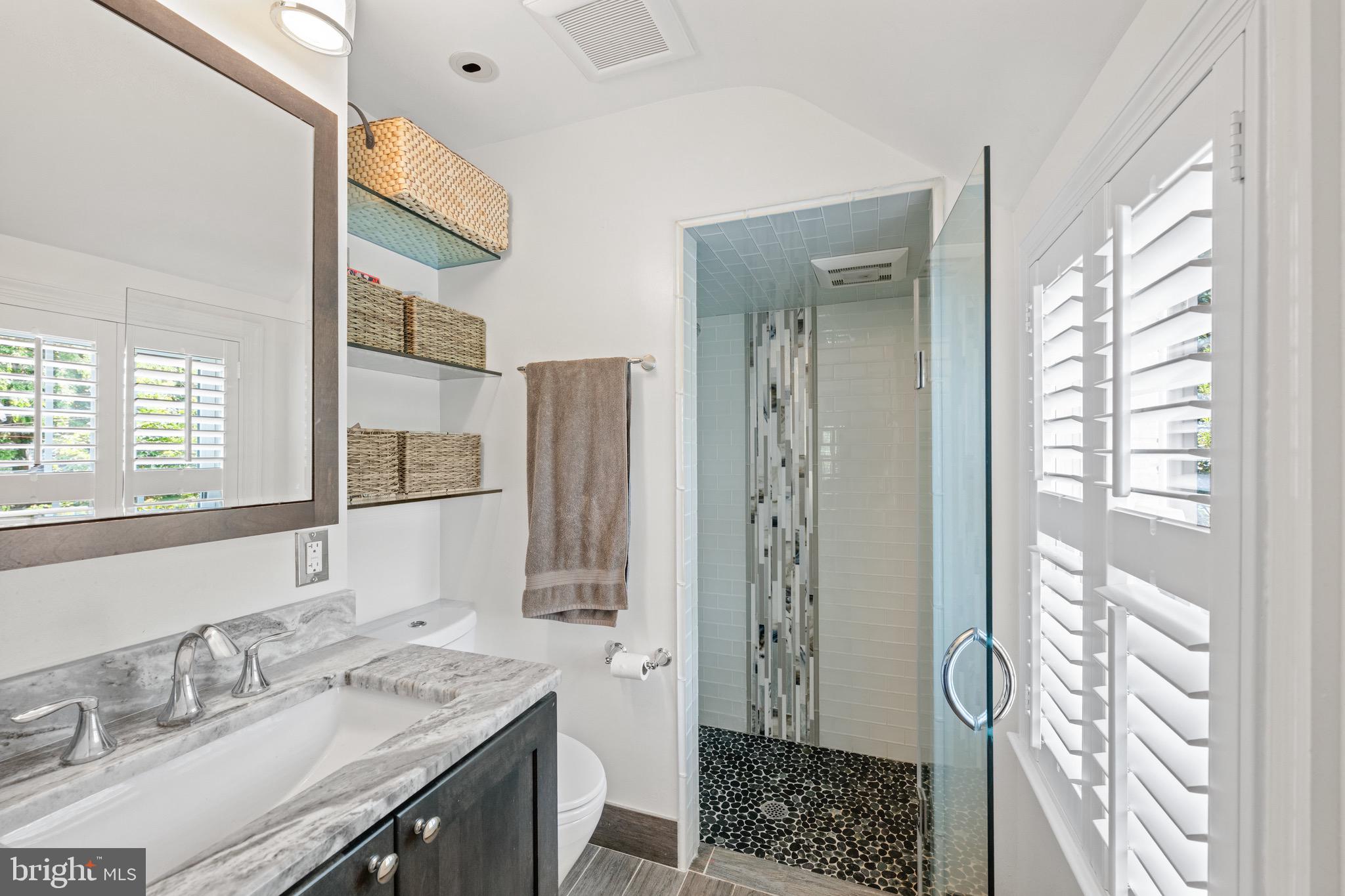 5914 Gloster Road Bethesda, MD 20816 - Photo 13 of 22 Gallery Image 13