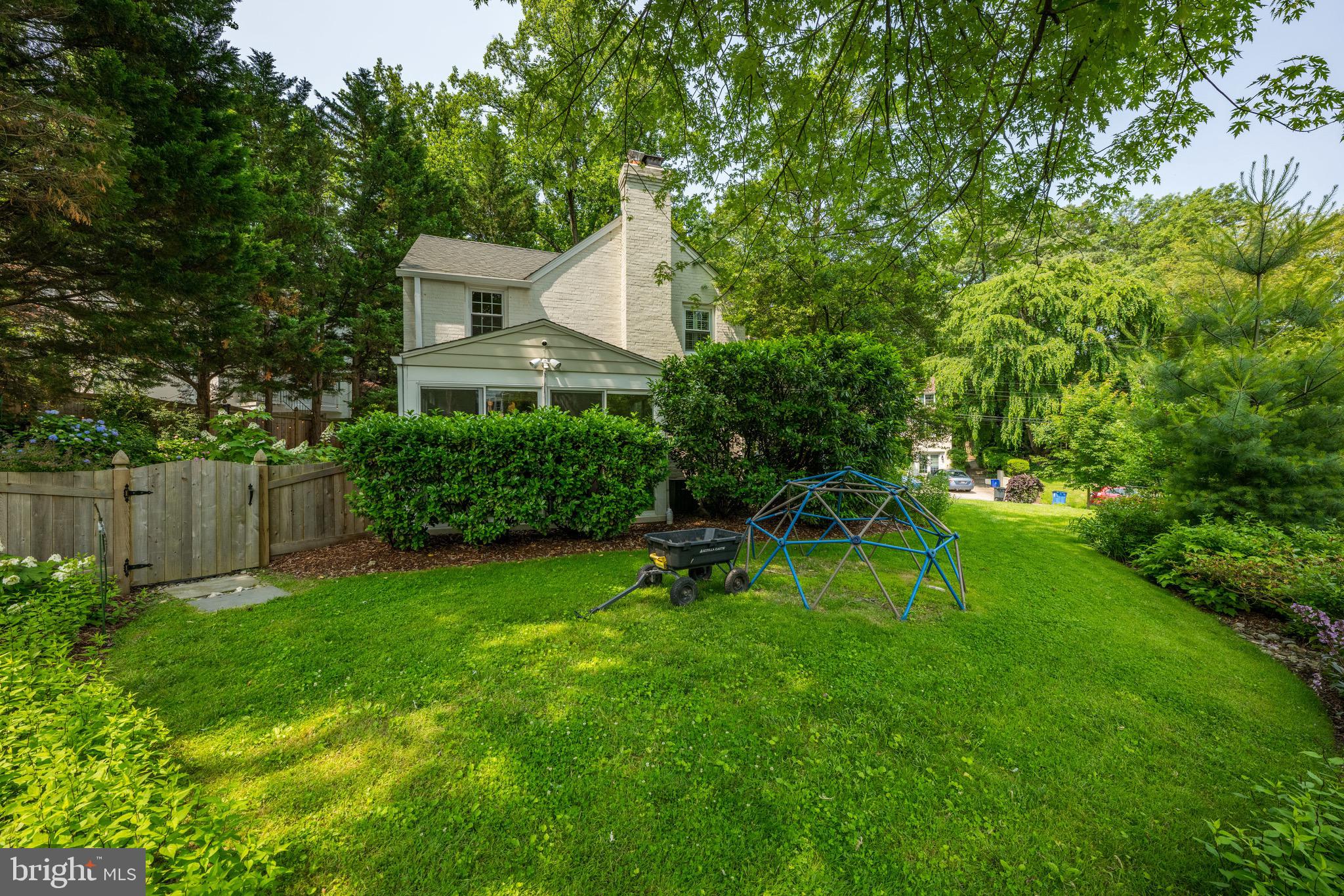 5914 Gloster Road Bethesda, MD 20816 - Photo 20 of 22 Gallery Image 20