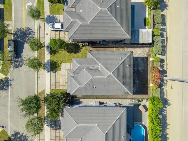 $4,999 | 16175 Southwest 136th Terrace, Miami, FL 33196