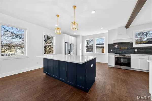 $799,900 | 814 Clark Avenue, Webster Groves, MO 63119