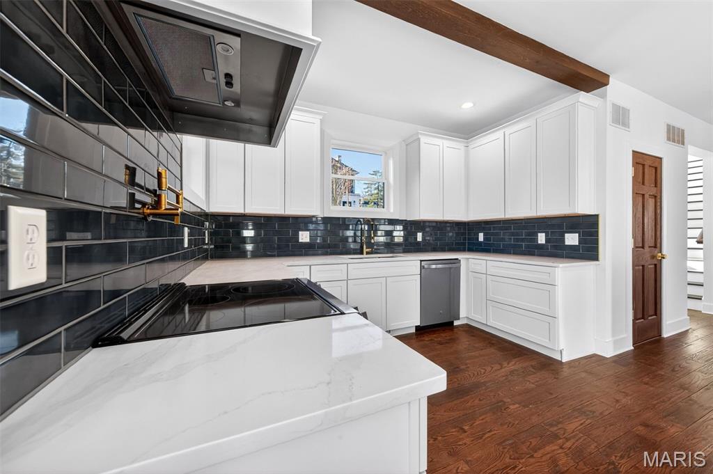 814 Clark Avenue Webster Groves, MO 63119 - Photo 15 of 39