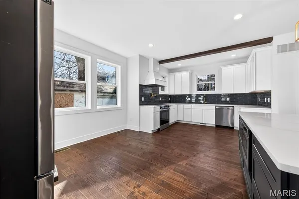 $799,900 | 814 Clark Avenue, Webster Groves, MO 63119