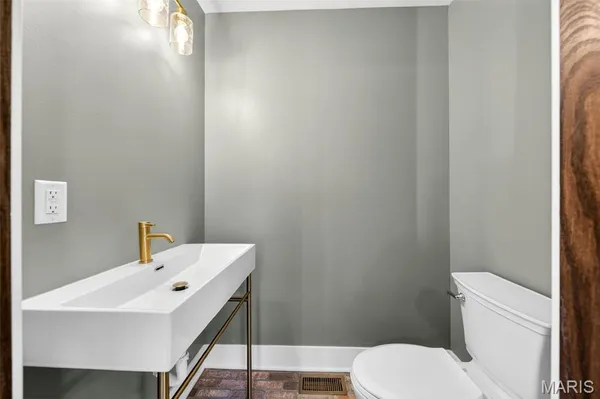$799,900 | 814 Clark Avenue, Webster Groves, MO 63119