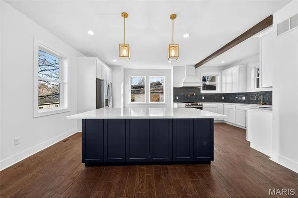 $799,900 | 814 Clark Avenue, Webster Groves, MO 63119