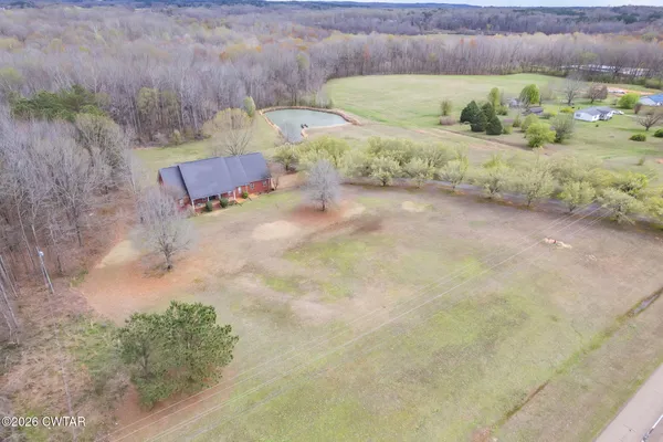 $529,900 | 18080 Highway 22, Wildersville, TN 38388