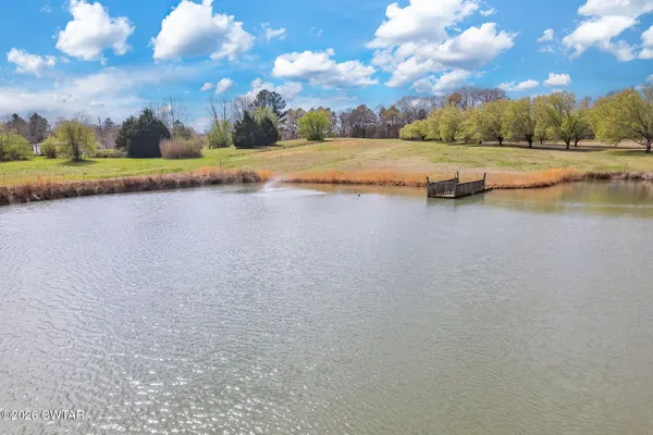 $529,900 | 18080 Highway 22, Wildersville, TN 38388