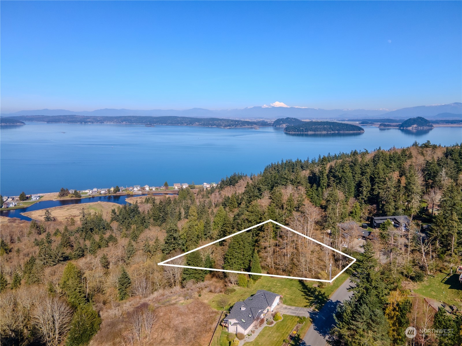 0 Greenoch Loop Oak Harbor, WA 98277 - Photo 7 of 34 a view of a ocean from a balcony