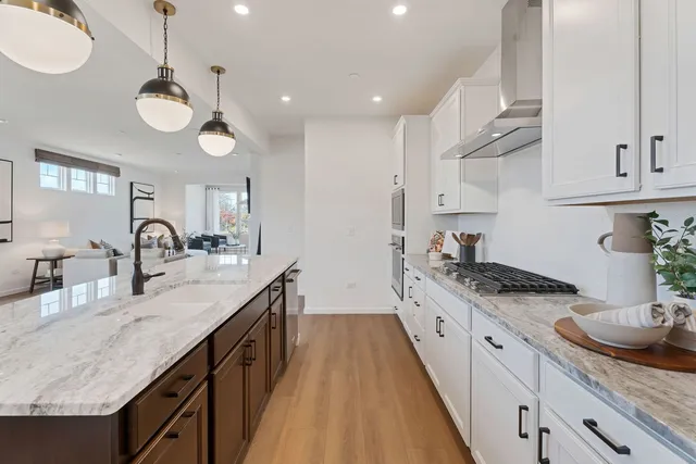 $729,322 | 1421 Preserve Drive, Unit 18, West Chicago, IL 60185