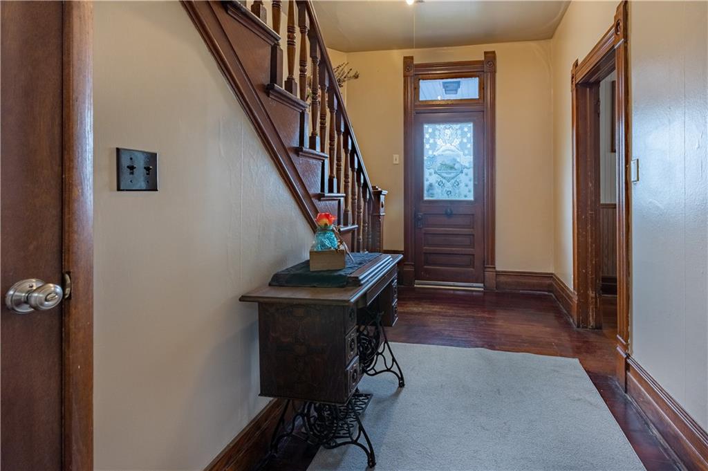 355 Stoystown Road Somerset, PA 15501 - Photo 8 of 24 Gallery Image 8