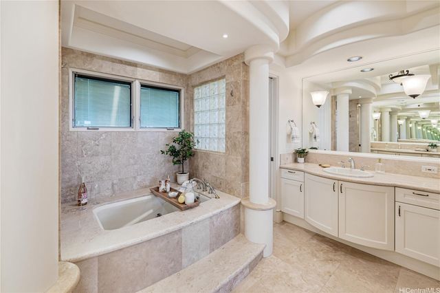 $5,299,000 | 3857 Poka Street, Honolulu, HI 96816