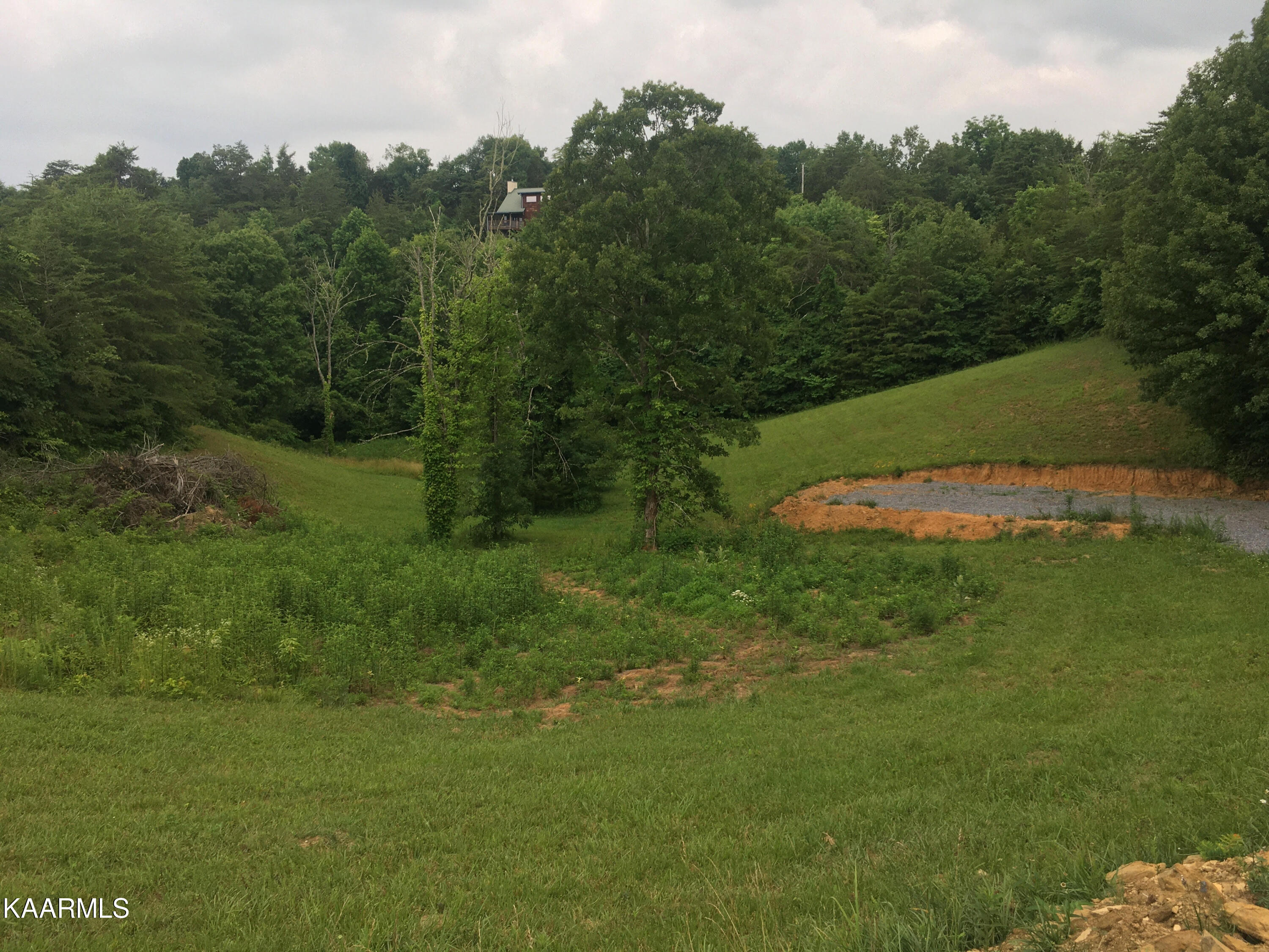 910 Debras Way Sevierville, TN 37876 - Photo 6 of 37 unnamed (10)