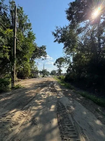 $40,000 | 440 River Oaks Drive, Destrehan, LA 70047