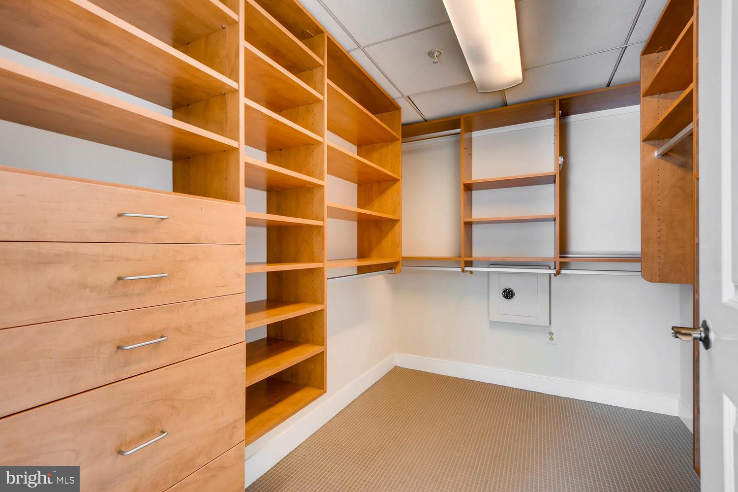 675 President Street, Unit 1601 Baltimore, MD 21202 - Photo 15 of 34