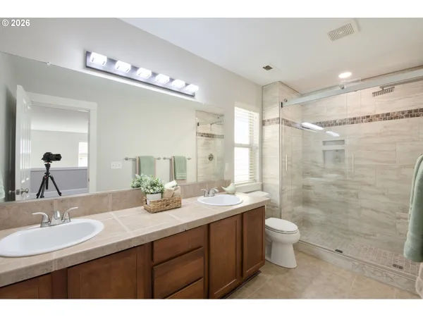 $645,000 | 5647 Northwest Lark Meadow Terrace, Portland, OR 97229