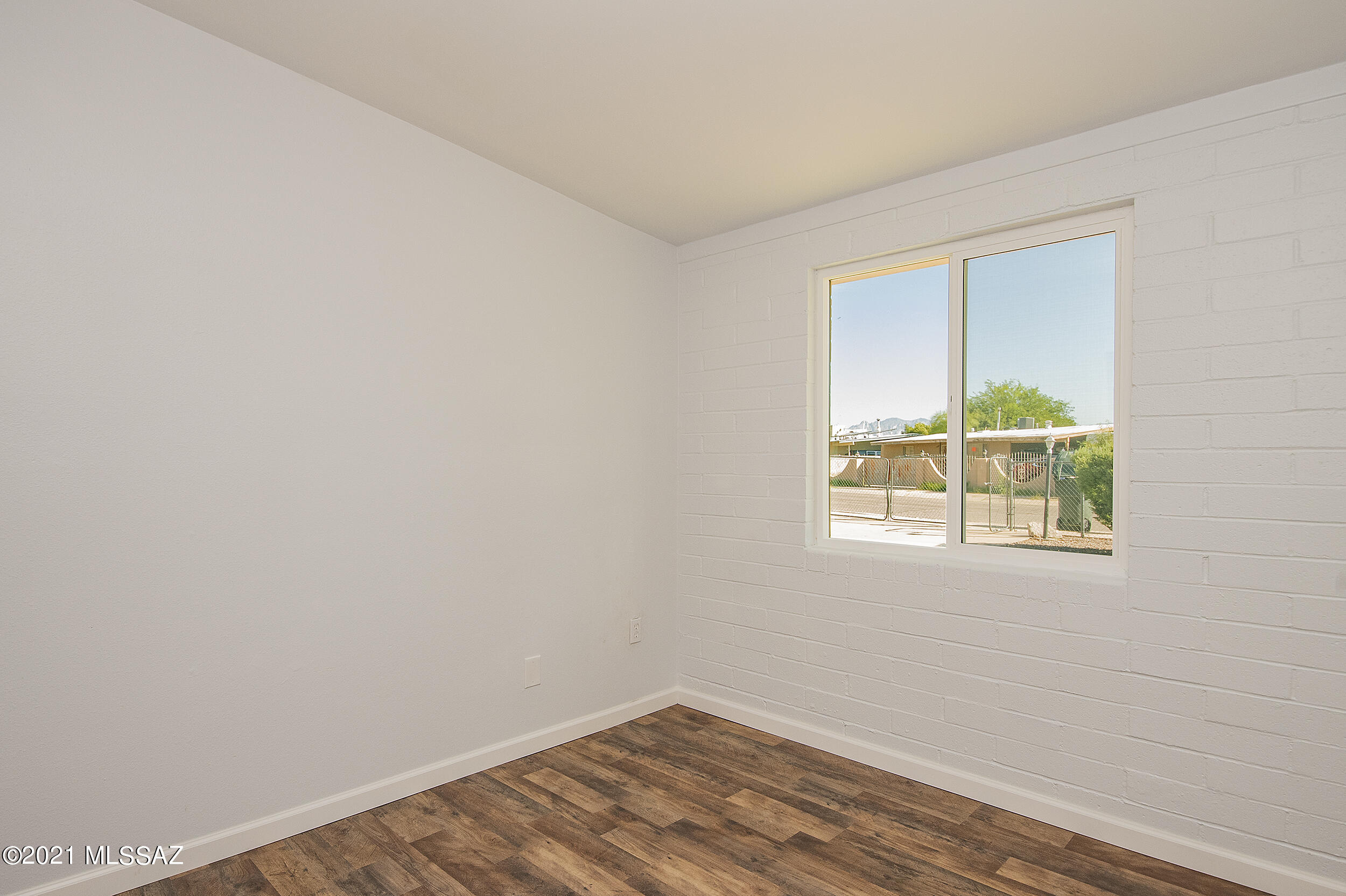 3042 South Tower Road Tucson, AZ 85713 - Photo 13 of 37