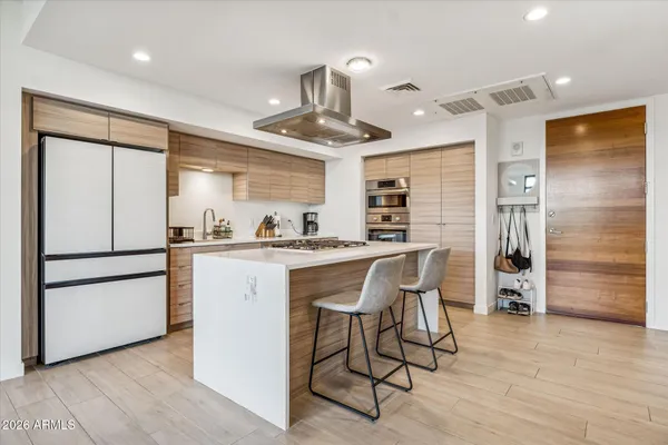 $699,000 | 200 West Portland Street, Unit 416, Phoenix, AZ 85003
