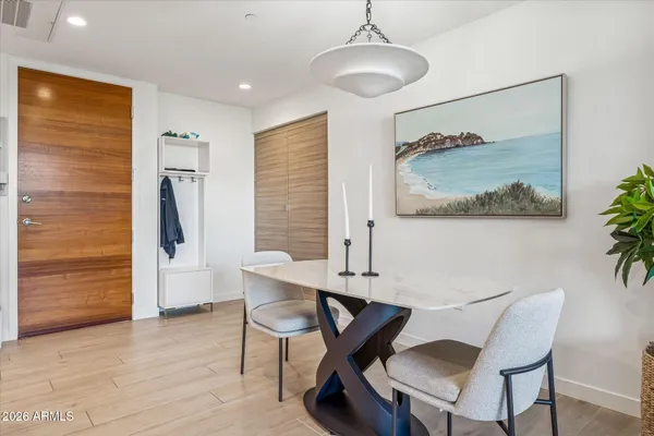 $699,000 | 200 West Portland Street, Unit 416, Phoenix, AZ 85003