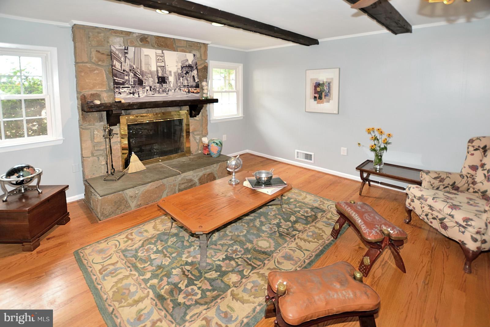 8003 Langbrook Road Springfield, VA 22152 - Photo 2 of 25 Family Room