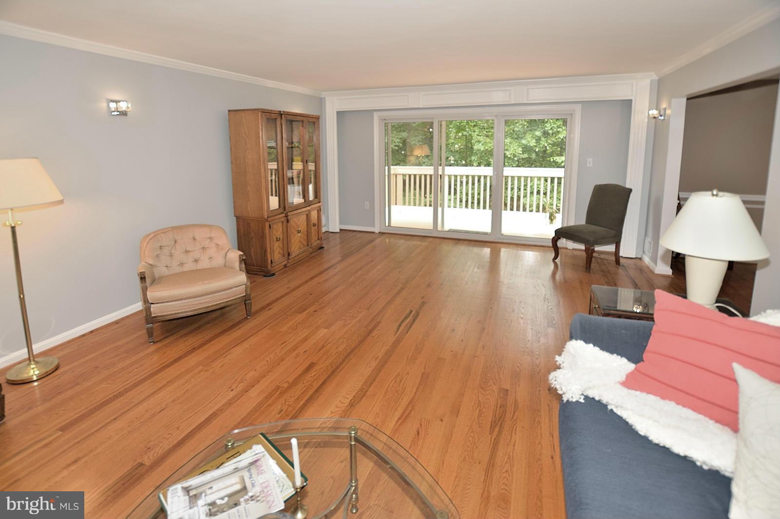 8003 Langbrook Road Springfield, VA 22152 - Photo 7 of 25 Living Room