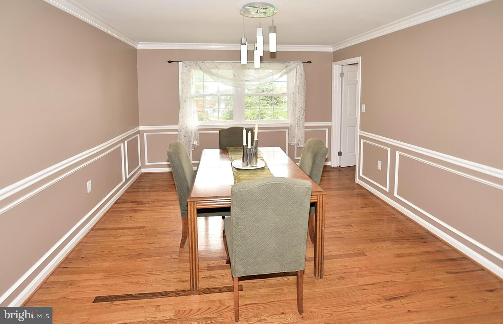 8003 Langbrook Road Springfield, VA 22152 - Photo 9 of 25 Dining Room