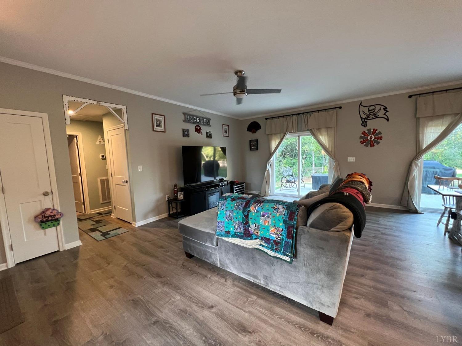 628 Spring Grove Road Spout Spring, VA 24593 - Photo 8 of 25