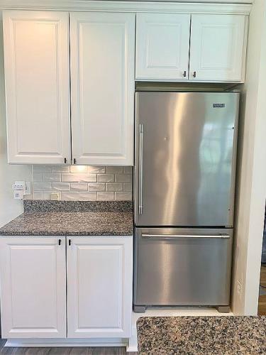 224 Burning Tree Road Lutherville-Timonium, MD 21093 - Photo 4 of 34