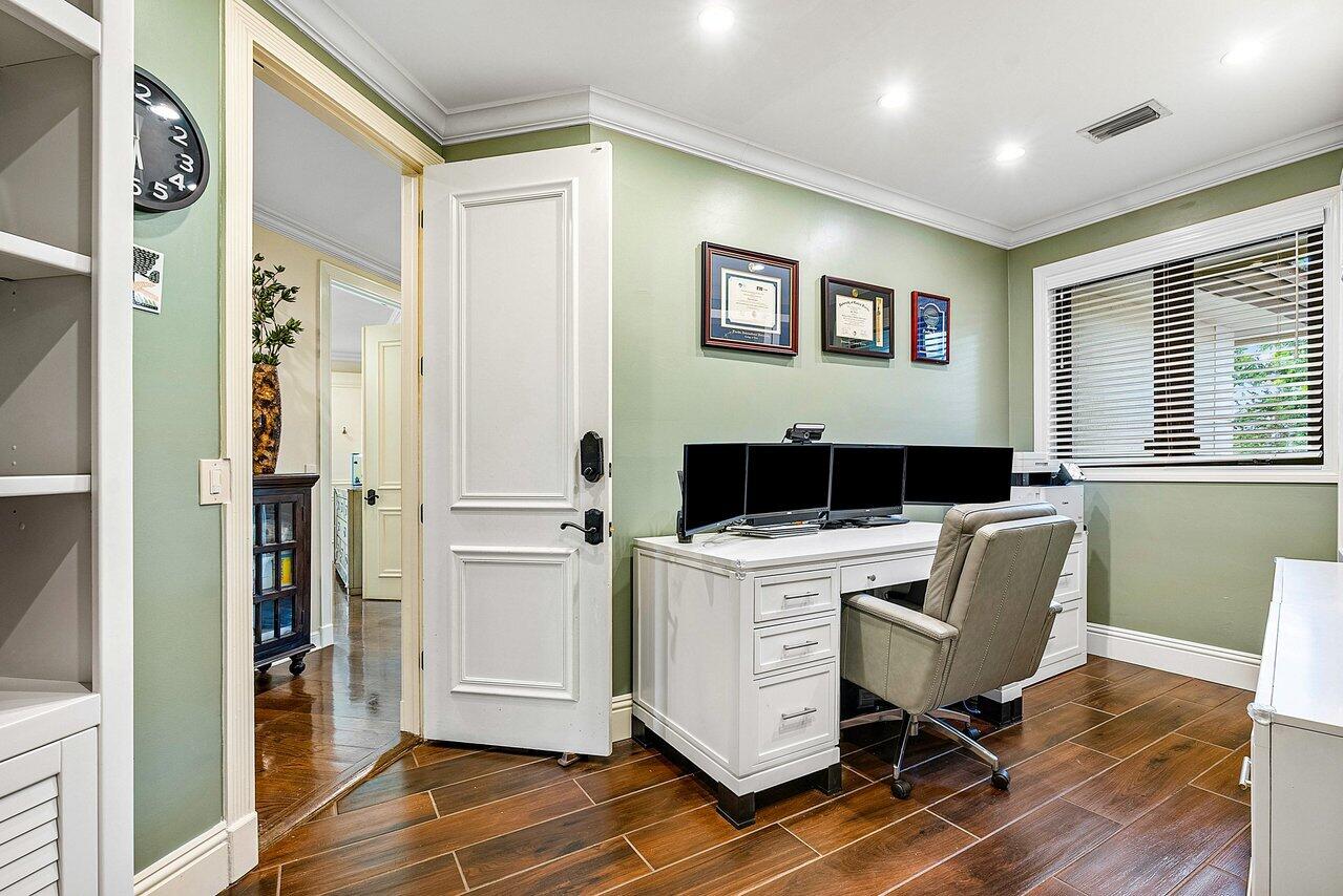 4845 Regency Court Boca Raton, FL 33434 - Photo 76 of 112 Office