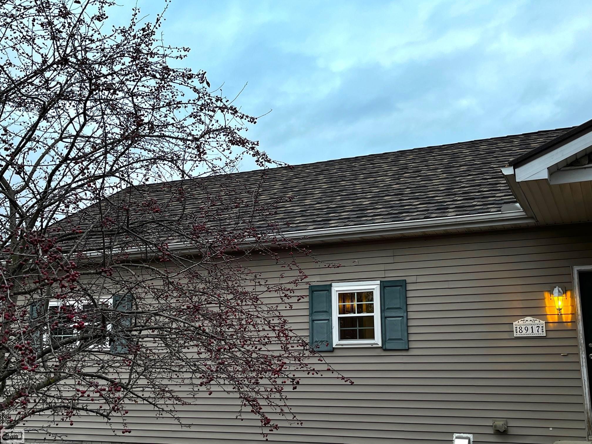 8917 Meisner Road Casco, MI 48064 - Photo 2 of 22