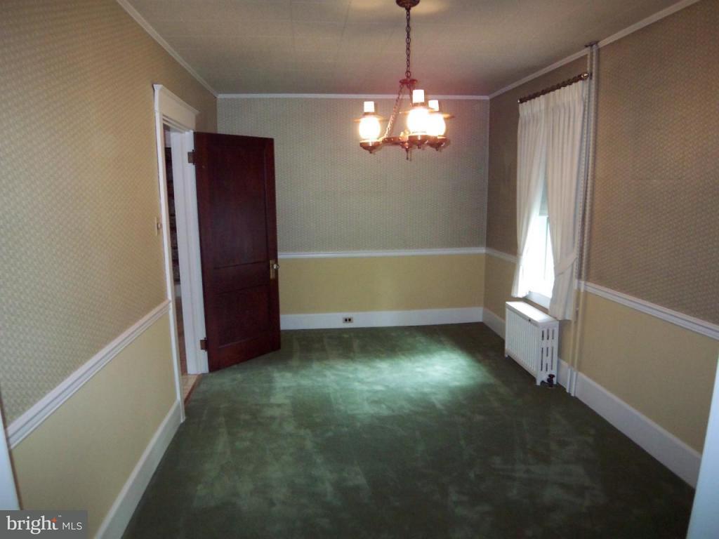 24 Valley Road Lancaster, PA 17601 - Photo 4 of 17
