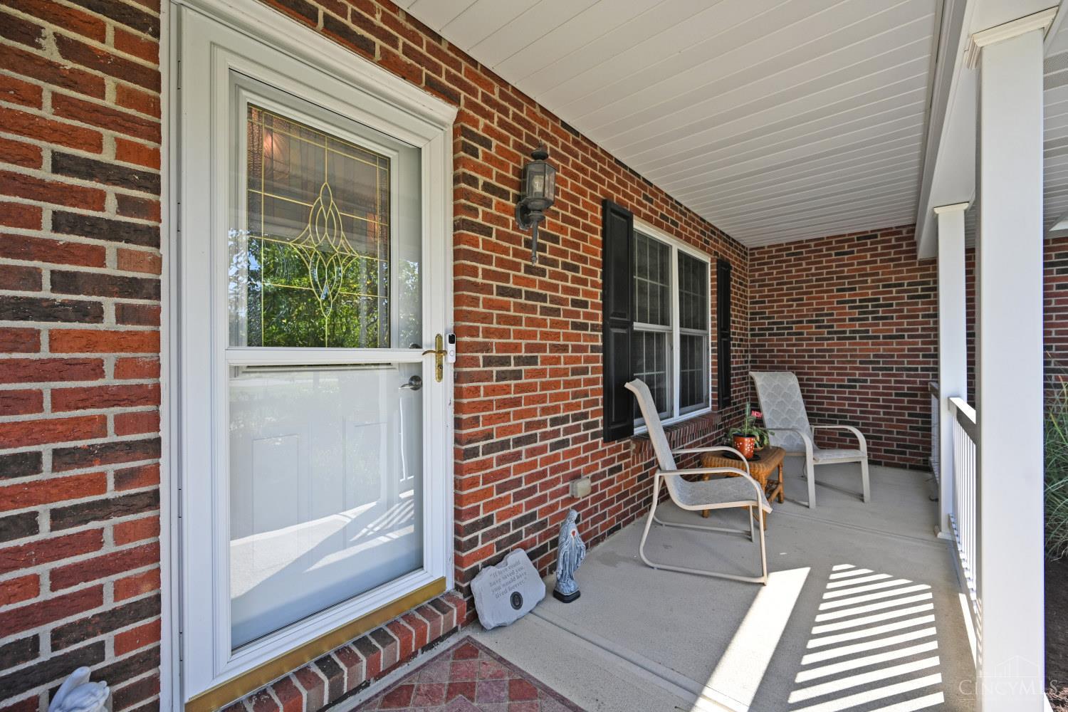 8558 Cox Road West Chester, OH 45069 - Photo 5 of 64 Gallery Image 5