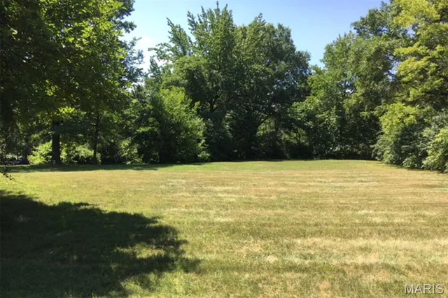 $1,495,000 | 866 Deaver Avenue, Creve Coeur, MO 63141