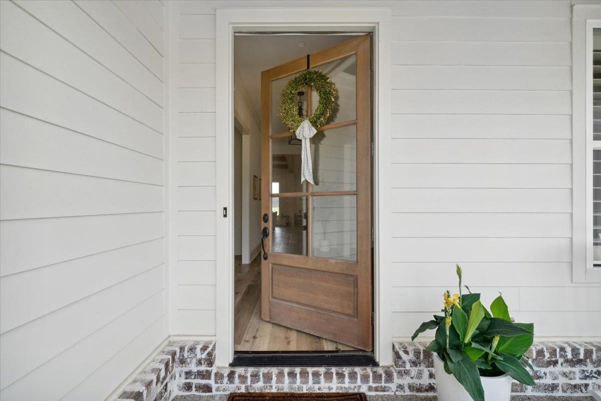 220 Mary Taylor Way Piperton, TN 38017 - Photo 5 of 40 a view of staircase