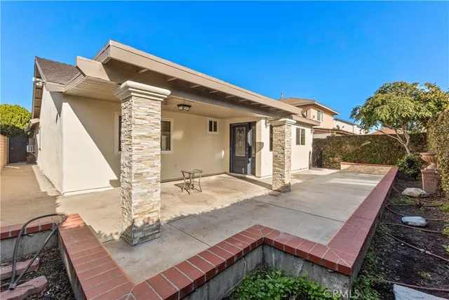 a view of house with outdoor space
