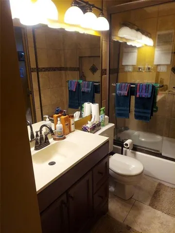 $225,000 | 2101 Northeast 62nd Street, Kansas City, MO 64118