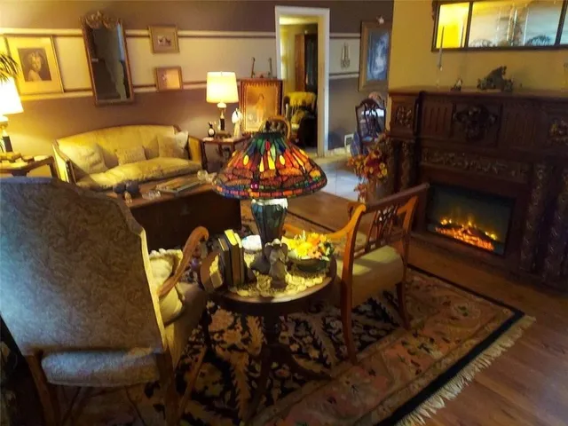 $225,000 | 2101 Northeast 62nd Street, Kansas City, MO 64118