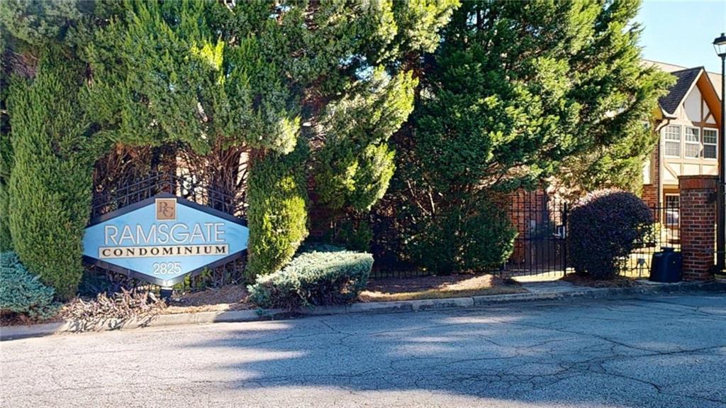 2825 Northeast Expressway, Unit L4 Atlanta, GA 30345 - Photo 2 of 36 a view of a park with plants and trees