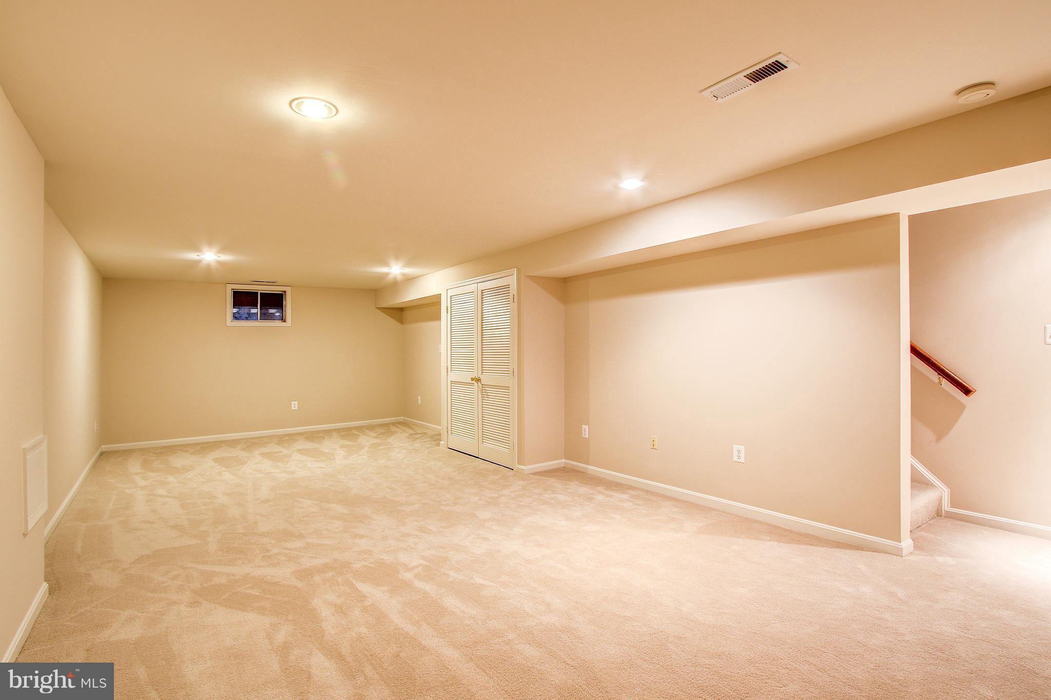 1274 Wedgewood Manor Way Reston, VA 20194 - Photo 23 of 30 Basement