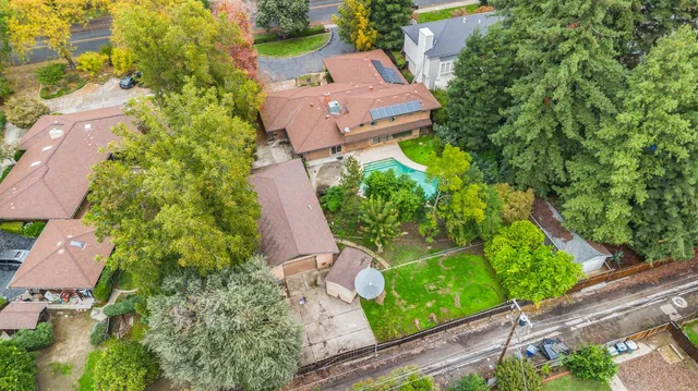 $750,000 | 950 East South Bear Creek Drive, Merced, CA 95340